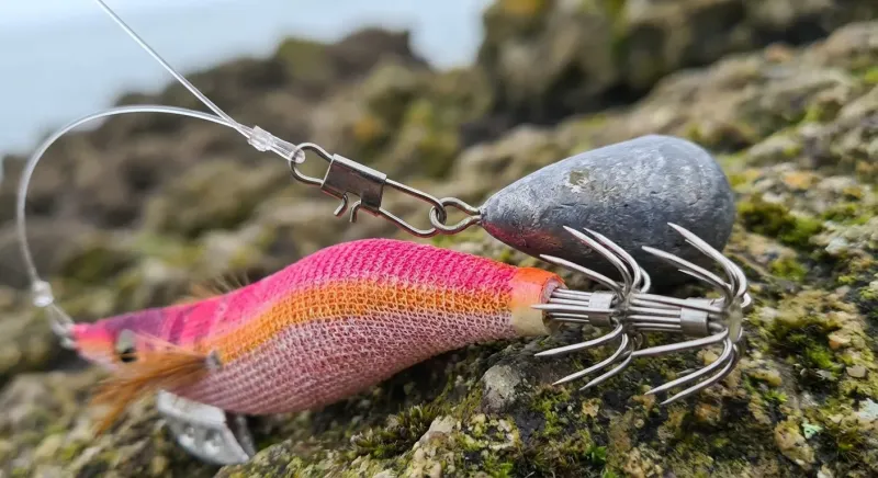 Plomb poire fixé sur l'agrafe pour stabiliser la turlutte et pêcher la sèche dans les veines de courant.